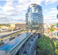 Luxurious Apartment at St Kilda Free Parking Netflix Wine WiFi Spotify - ACT Tourism