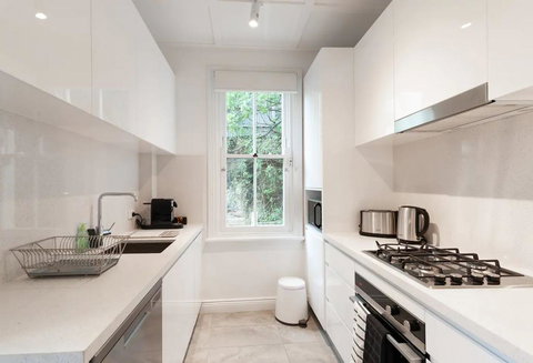 Luxurious Heritage Home With Harbour Bridge Views - ACT Tourism 1
