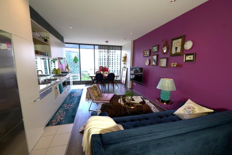 Luxury 2BR Apartment With Amazing Skyline View Crown - ACT Tourism 0