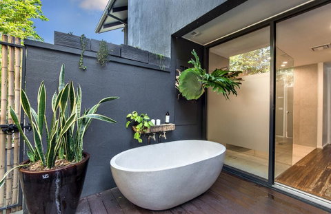 Luxury Artist Architect Retreat Villa - ACT Tourism 2