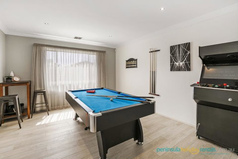 Luxury Coastal Escape - ACT Tourism 2