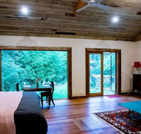 Luxury Forest Retreat - Puffing Billy - ACT Tourism