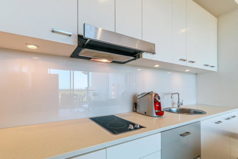 Luxury Retreat 2 Bedroom Spa Suite - ACT Tourism 1