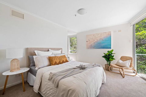 Luxury Waterfront Maroochydore Free Wine Netflix Parking - ACT Tourism 1