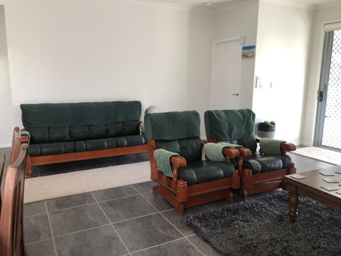 M & T's Waterfront Bed & Breakfast - ACT Tourism 2