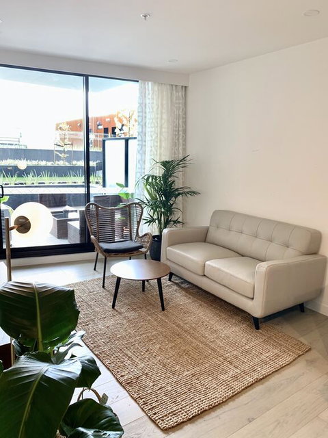 M-City 2 BR And 2 BA Apartment With Parking - ACT Tourism 3