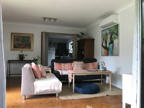 Ma Petite Maison - ACT Tourism 0