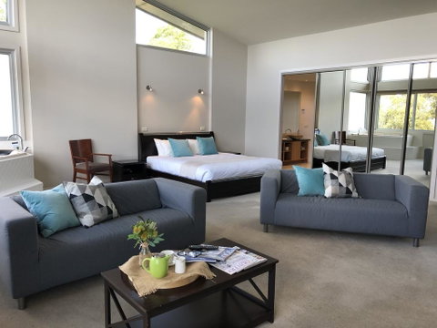 Macedon Ranges Hotel & Spa - ACT Tourism 2
