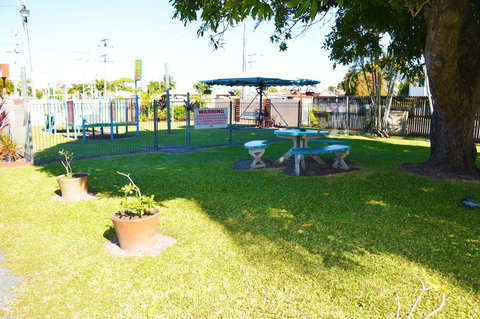 Mackay Apartments The Rover - ACT Tourism 2