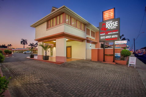 Mackay Rose Motel - ACT Tourism 0