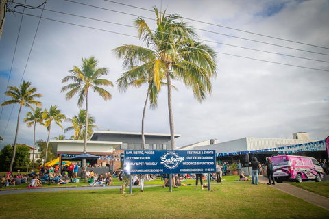 Mackay Seabreeze Apartments - ACT Tourism 0