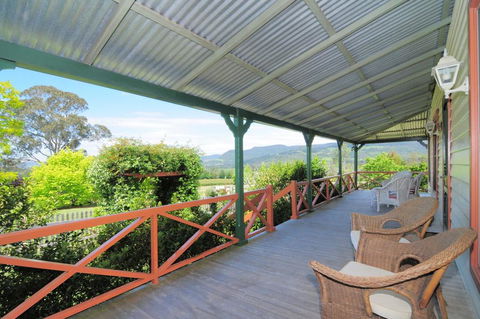 Magnolia Cottage - Kangaroo Valley - ACT Tourism 1
