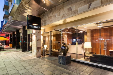 Majestic Roof Garden Hotel - ACT Tourism 3