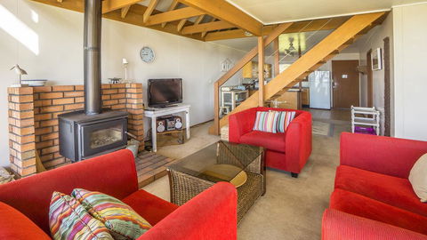 Malibu Drive 81 Bawley Point - ACT Tourism 3