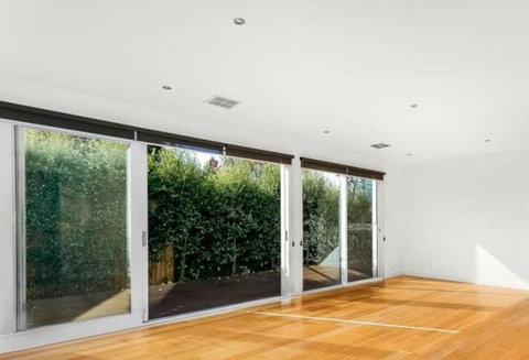 Malvern 3 Bedroom Home - ACT Tourism 0