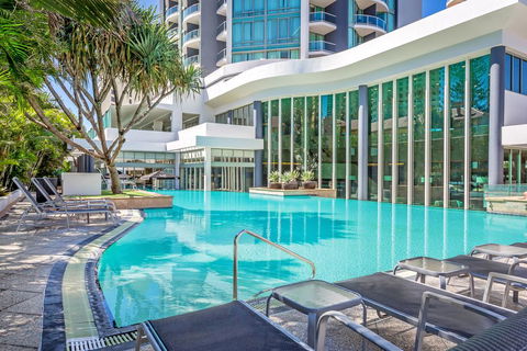 Mantra Legends Hotel - ACT Tourism 0