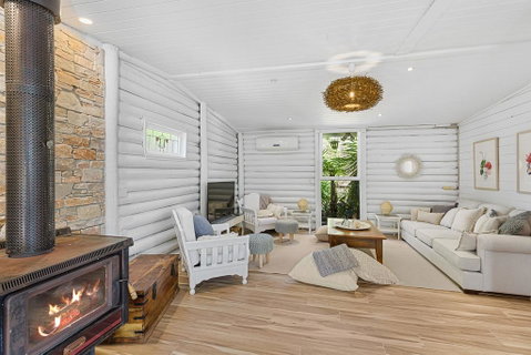 MARTHA COTTAGE - MT MARTHA - ACT Tourism 0
