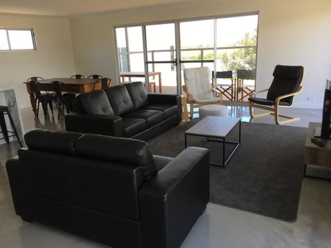 Matts River Rest - ACT Tourism 1