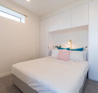 Melbourne CBD 1 Bedroom SkylineLa Trobe Tower - ACT Tourism