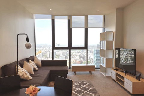 Melbourne CBD Apartment With Luxury Private Facilities - ACT Tourism 0
