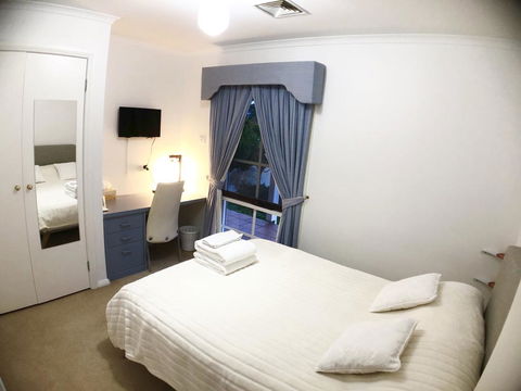 Melbourne Garden Bed And Breakfast - ACT Tourism 3
