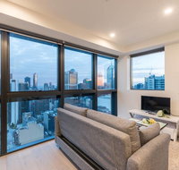 Melbourne Sky View 1 Bedroom AptLa Trobe Tower - ACT Tourism