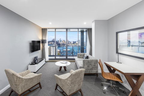 Meriton Suites North Sydney - ACT Tourism 0
