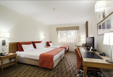 Mermaid Waters Hotel By Nightcap Plus - ACT Tourism 1