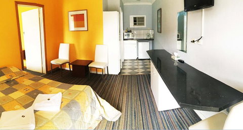 Merredin Olympic Motel - ACT Tourism 3