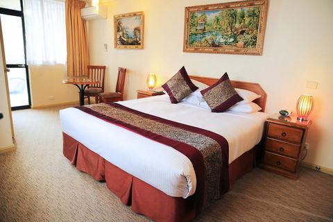 Metro Inn Ryde - ACT Tourism 1
