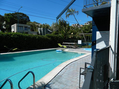 Miami Shore Apartments & Motel - ACT Tourism 0