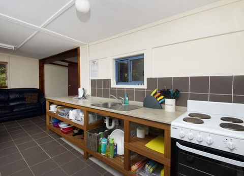 Mick's Beach Cottage - Seal Rocks Beachfront - ACT Tourism 2