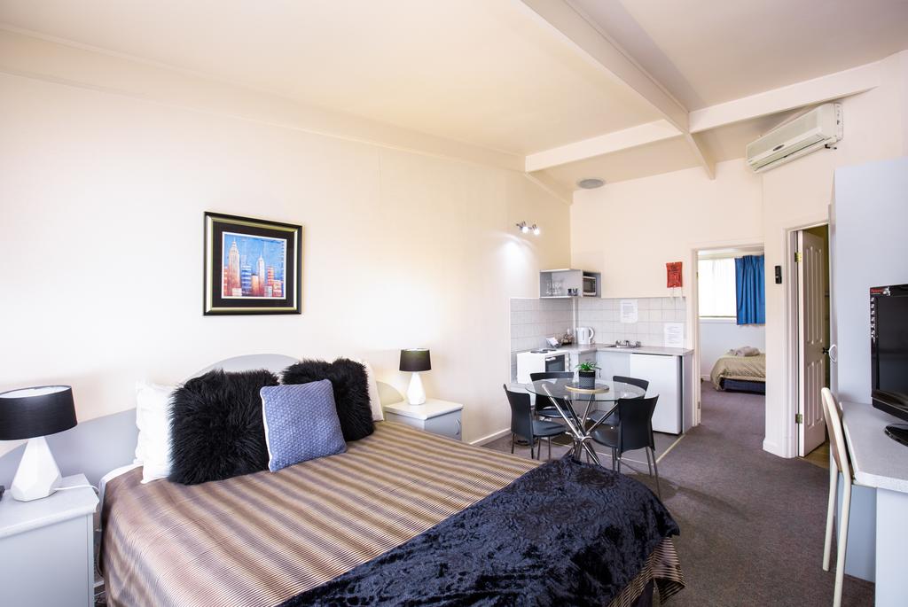 Mount Gambier SA ACT Tourism