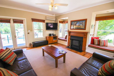 Mill Cottage - ACT Tourism 3