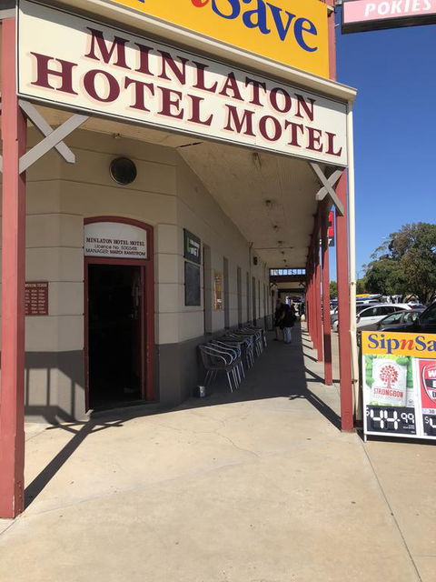 Minlaton Hotel - ACT Tourism 1