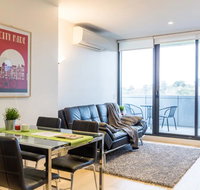 Modern 1 Bedroom Apartment In Tranquil Parklands - ACT Tourism