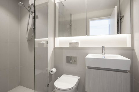 Modern Apartment In Darling Harbour - ACT Tourism 3