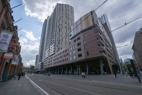 Modern Apartment In Darling Harbour - ACT Tourism 2