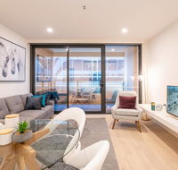 Modern Comfort Apartment 6 St Kilda Rd - ACT Tourism