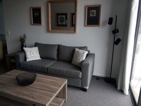 Moonah Links - Apartment 43 - ACT Tourism 2