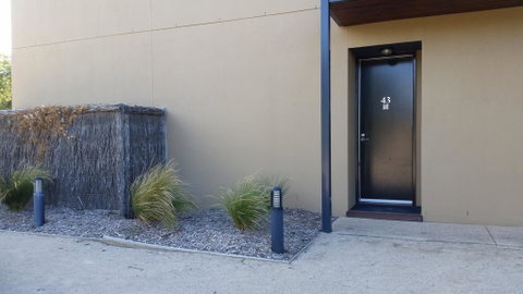 Moonah Links - Apartment 43 - ACT Tourism 1