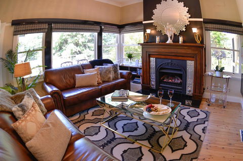 Mountain Whispers Chatelaine Valley - ACT Tourism 1