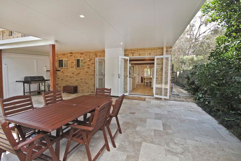 Mudjimba Sands, Mudjimba, Pet Friendly, BOND 500, LINEN INCLUDED, WIFI - ACT Tourism 1