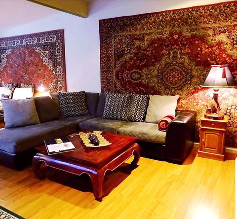 Mudstone Suites - ACT Tourism 1