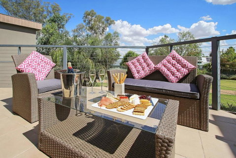 Mulwala Lakeside Townhouse #2 - ACT Tourism 0