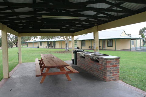Murray River Resort - ACT Tourism 2
