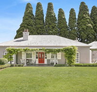 Nattai Lodge - house  cottage in beautiful garden - ACT Tourism