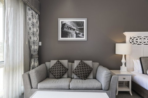 Grand Mercure Basildene Manor - ACT Tourism 18