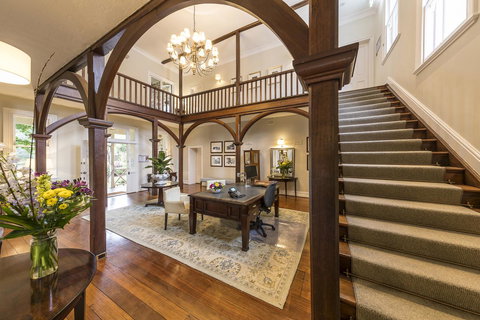 Grand Mercure Basildene Manor - ACT Tourism 1