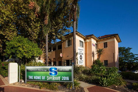 Captain Stirling Hotel - ACT Tourism 4
